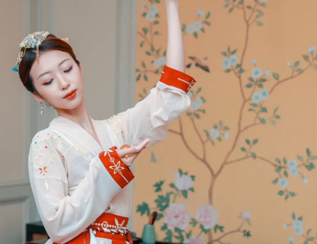 深圳龙华桑拿水疗艺师展示（十二）刚去的这家不错